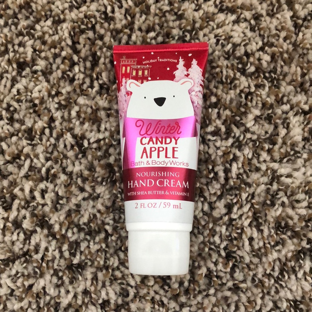 WINTER CANDY APPLE HAND CREAM!